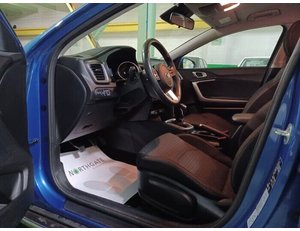 
										KIA XCEED 1.6 MHEV 100KW DRIVE (136CV) TODOTERRENO full									