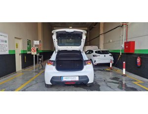 
										PEUGEOT 208 1.5 BLUEHDI 73KW ACTIVE (100CV) BERLINA CON PORTÓN full									