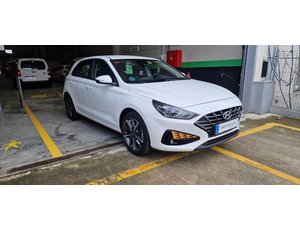 
										HYUNDAI I30 1.5 DPI KLASS SLX (110CV) BERLINA CON PORTÓN full									