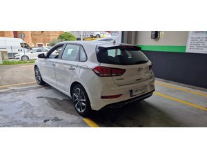 
										HYUNDAI I30 1.5 DPI KLASS SLX (110CV) BERLINA CON PORTÓN full									