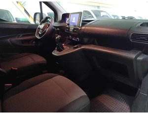 
										PEUGEOT PARTNER 1.5 BLUEHDI 73KW PREMIUM STD (98CV) FURGÓN DERIVADO DE TURISMO full									