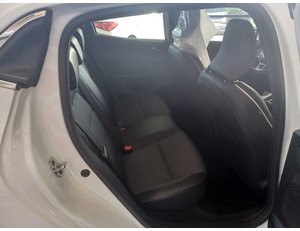 
										RENAULT CLIO 1.0 TCE 67KW ZEN (90CV) BERLINA CON PORTÓN full									