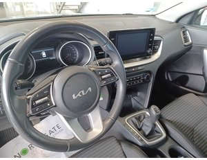 
										KIA CEED 1.0 T-GDI 74KW DRIVE (100CV) BERLINA CON PORTÓN full									