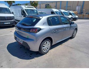 
										PEUGEOT 208 1.2L PURETECH 55KW ACTIVE (75CV) BERLINA CON PORTÓN full									