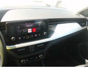 
										SKODA SCALA 1.0 TSI 81KW AMBITION (110CV) BERLINA CON PORTÓN full									