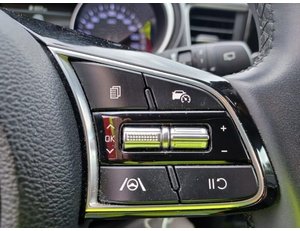
										KIA CEED 1.0 T-GDI 74KW DRIVE (100CV) BERLINA CON PORTÓN full									