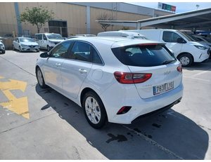 
										KIA CEED 1.0 T-GDI 74KW DRIVE (100CV) BERLINA CON PORTÓN full									