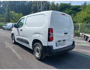 
										PEUGEOT PARTNER 1.5 BLUEHDI 55KW PRO STANDARD (73CV) FURGÓN DERIVADO DE TURISMO full									