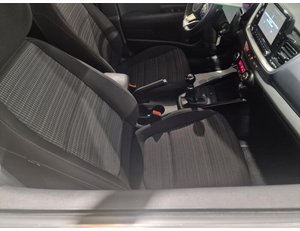 
										KIA STONIC 1.2 DPI DRIVE (84CV) TODOTERRENO full									