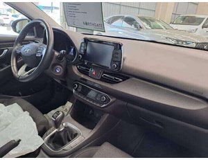 
										HYUNDAI I30 1.5 DPI KLASS SLX (110CV) BERLINA CON PORTÓN full									