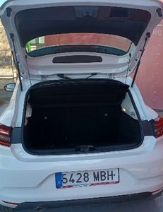
										RENAULT CLIO 1.0 TCE 74KW LPG BUSINESS (100CV) BERLINA CON PORTÓN full									