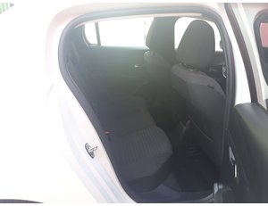 
										PEUGEOT 208 1.5 BLUEHDI 73KW ACTIVE (100CV) BERLINA CON PORTÓN full									