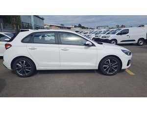 
										HYUNDAI I30 1.5 DPI KLASS SLX (110CV) BERLINA CON PORTÓN full									