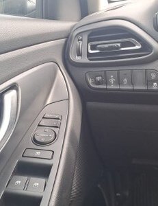 
										HYUNDAI I30 1.5 DPI KLASS SLX (110CV) BERLINA CON PORTÓN full									