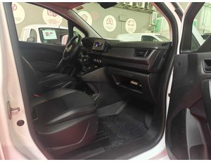 
										NISSAN TOWNSTAR 1.3 TCE 96KW PROFESSIONAL 2-SEATS (130CV) FURGÓN DERIVADO DE TURISMO full									