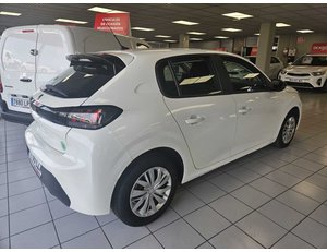 
										PEUGEOT 208 1.5 BLUEHDI 73KW ACTIVE (100CV) BERLINA CON PORTÓN full									