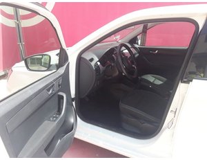 
										SKODA FABIA 1.0 TSI 70KW AMBITION PLUS (95CV) BERLINA CON PORTÓN full									