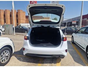 
										KIA CEED 1.0 T-GDI 74KW DRIVE (100CV) BERLINA CON PORTÓN full									