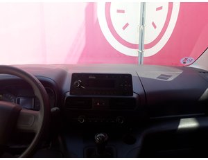 
										CITROEN BERLINGO 1.5 BLUEHDI 75KW TALLA M CONTROL (102CV) FURGÓN DERIVADO DE TURISMO full									