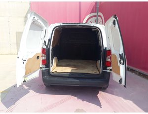 
										CITROEN BERLINGO 1.5 BLUEHDI 75KW TALLA M CONTROL (102CV) FURGÓN DERIVADO DE TURISMO full									
