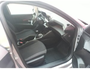 
										PEUGEOT 208 1.5 BLUEHDI 73KW ACTIVE (100CV) BERLINA CON PORTÓN full									