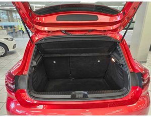 
										RENAULT CLIO 1.0 TCE 67KW ZEN (90CV) BERLINA CON PORTÓN full									