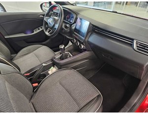 
										RENAULT CLIO 1.0 TCE 67KW ZEN (90CV) BERLINA CON PORTÓN full									
