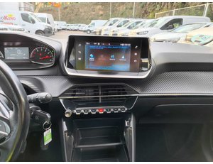 
										PEUGEOT 208 1.5 BLUEHDI 73KW ACTIVE (100CV) BERLINA CON PORTÓN full									