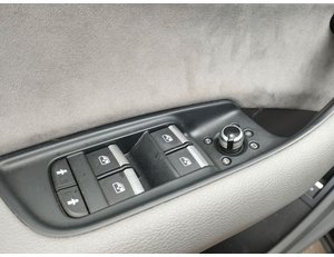 
										AUDI Q7 3.0 TDI QUATTRO TIPTRONIC full									
