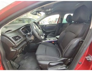 
										RENAULT MEGANE ZEN TCE GPF 103 KW 140CV EDC 18 full									
