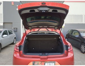 
										RENAULT MEGANE ZEN TCE GPF 103 KW 140CV EDC 18 full									