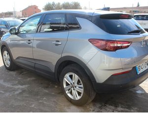 
										OPEL GRANDLAND X 1.5 CDTI SELECTIVE full									