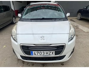 
										PEUGEOT 5008 STYLE 1.6 BLUEHDI 120 FAP full									