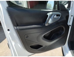 
										CITROEN BERLINGO TALLA M PURETECH 110 SS LIVE full									