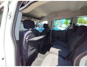 
										CITROEN BERLINGO TALLA M PURETECH 110 SS LIVE full									