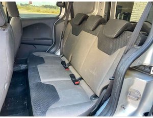 
										FORD TRANSIT COURIER KOMBI 1.0 ECOBOOST 75KW TREND full									