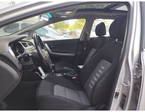 
										KIA CEED 1.6 GDI 135CV DRIVE full									