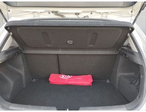 
										KIA CEED 1.6 GDI 135CV DRIVE full									