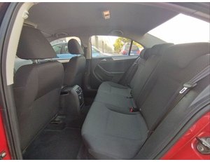 
										VOLKSWAGEN JETTA 1.6 TDI 105CV ADVANCE BLUEMOTION TECH full									