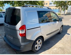 
										FORD TRANSIT COURIER KOMBI 1.0 ECOBOOST 75KW TREND full									