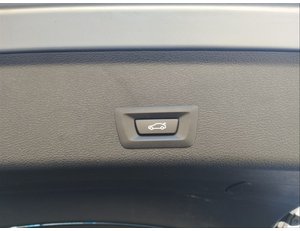 
										BMW X4 XDRIVE20D full									