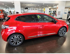 
										RENAULT CLIO NUEVO RENAULT CLIO TECHNO TCE 90 (67KW) E3G M6 6W S full									