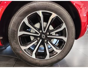 
										RENAULT CLIO NUEVO RENAULT CLIO TECHNO TCE 90 (67KW) E3G M6 6W S full									