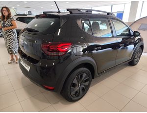
										DACIA SANDERO NUEVO STEPWAY EXPRESSION TCE 67KW (90CV) SMG M6 6W S full									