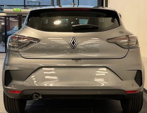 
										RENAULT CLIO NUEVO RENAULT CLIO EVOLUTION (+820€ CAMBIO DE COLOR) TCE 90 (67KW) E2G M6 6W S full									