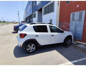 
										DACIA SANDERO DACIA SANDERO LAUREATE full									