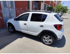 
										DACIA SANDERO DACIA SANDERO LAUREATE full									