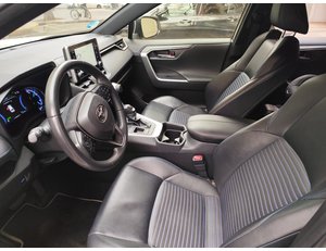
										TOYOTA RAV4 RAV4 2.5L 220H LUXURY full									