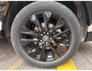
										TOYOTA RAV4 RAV4 2.5L 220H LUXURY full									