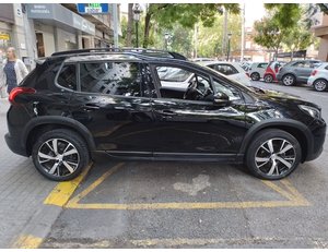 
										PEUGEOT 2008 GT LINE BLUE HDI 100CV full									